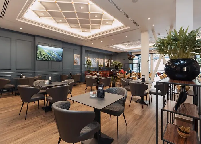 Boutique 135 ホテル