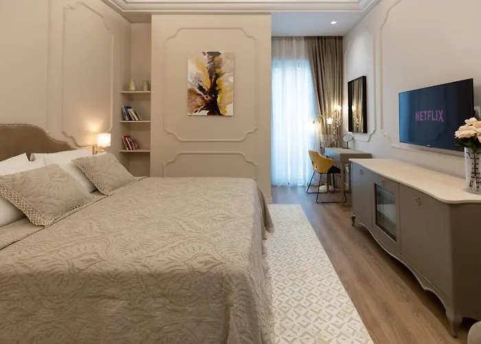 Boutique 135 Hotel 4*